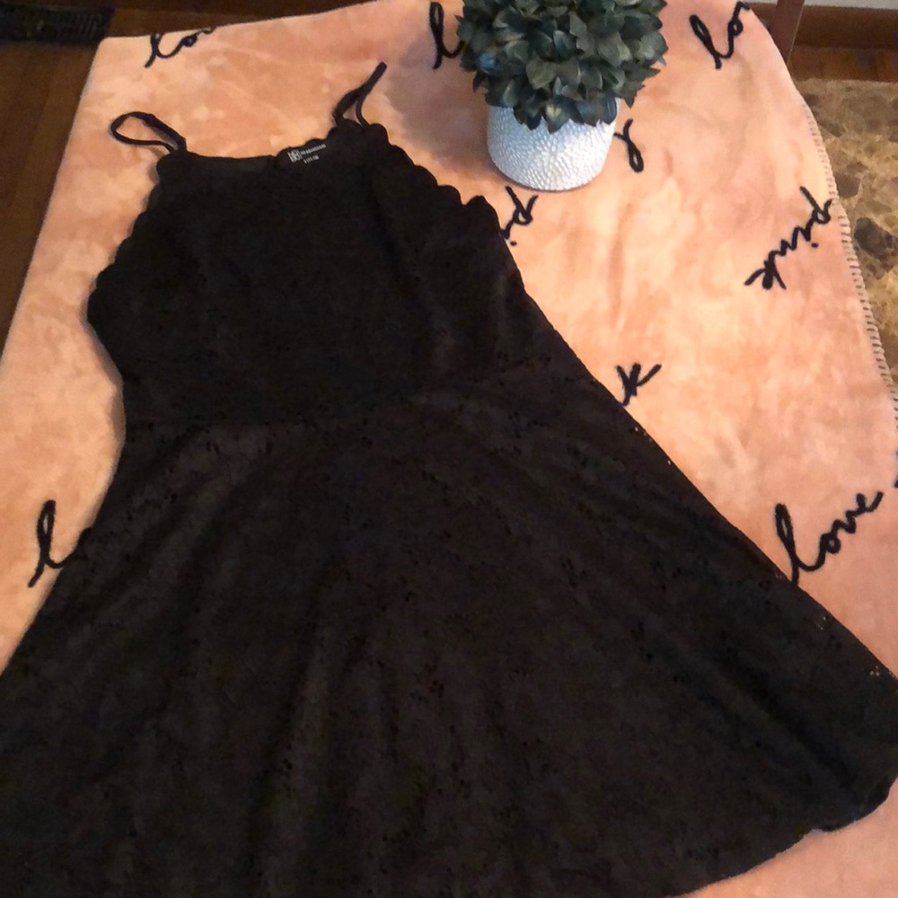 Black lace dress